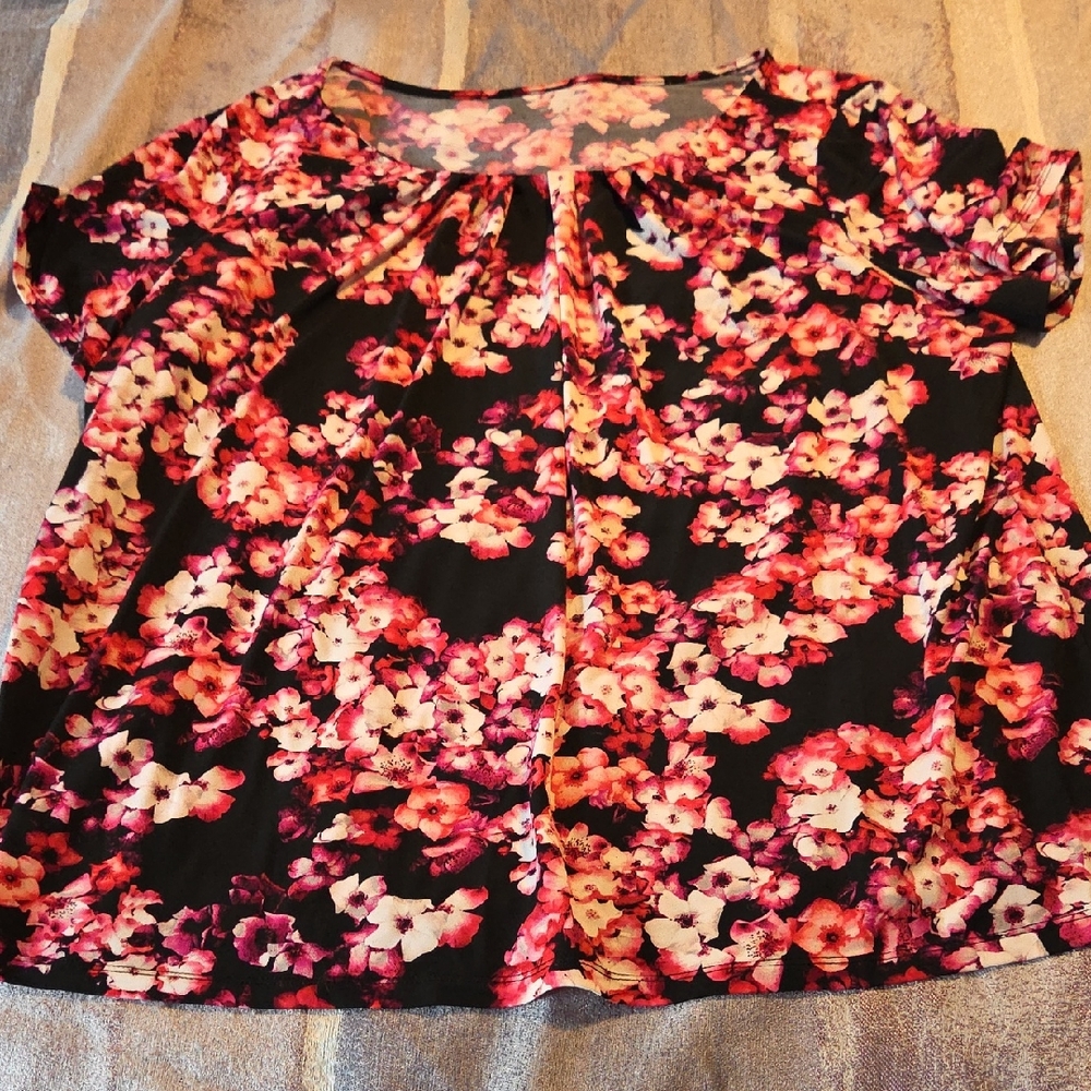 Worthington Vibrant Floral Blouse